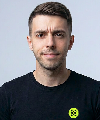 Денис Булахов